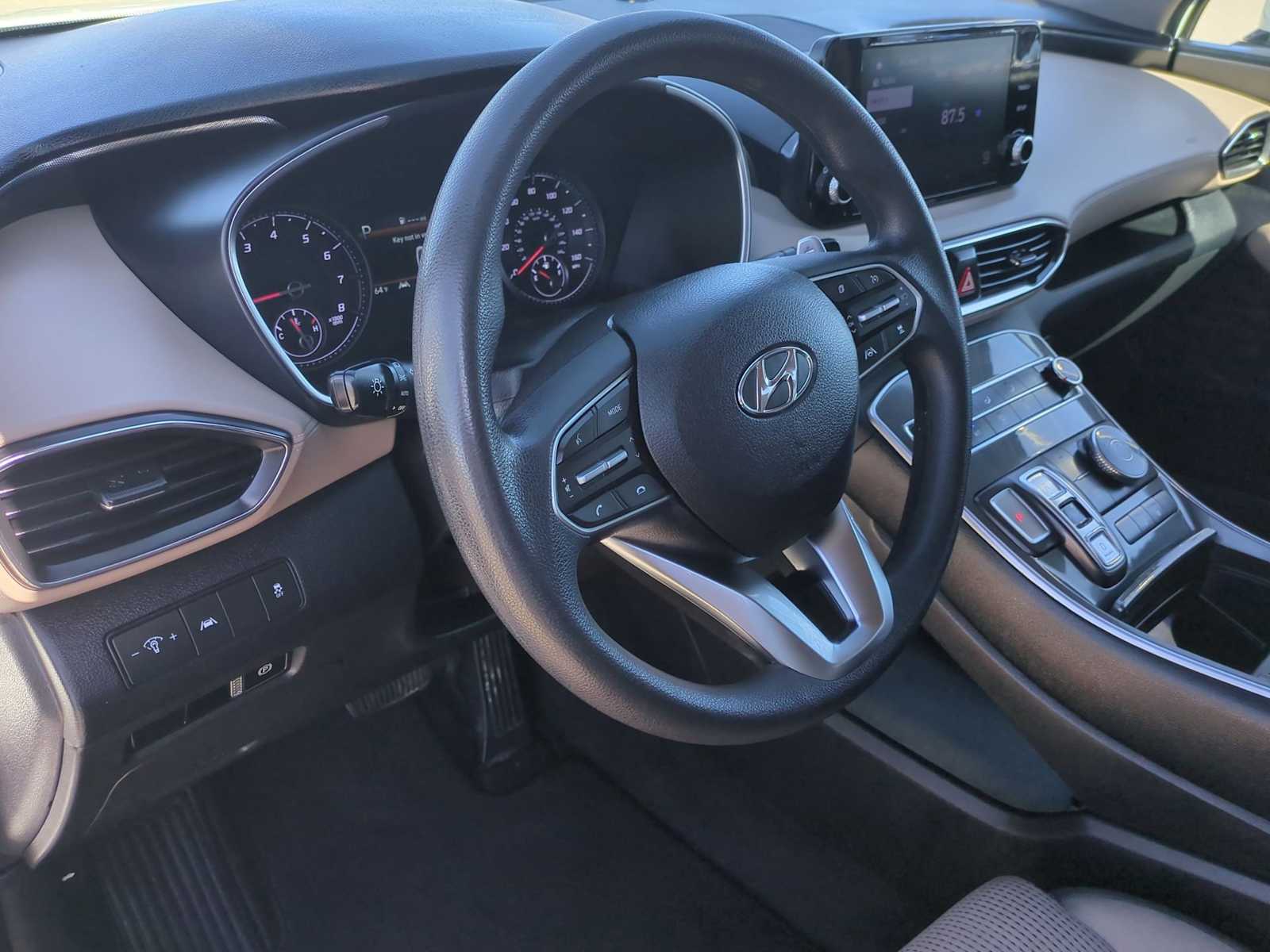 Thumbnail: 2022 Hyundai Santa Fe - 10