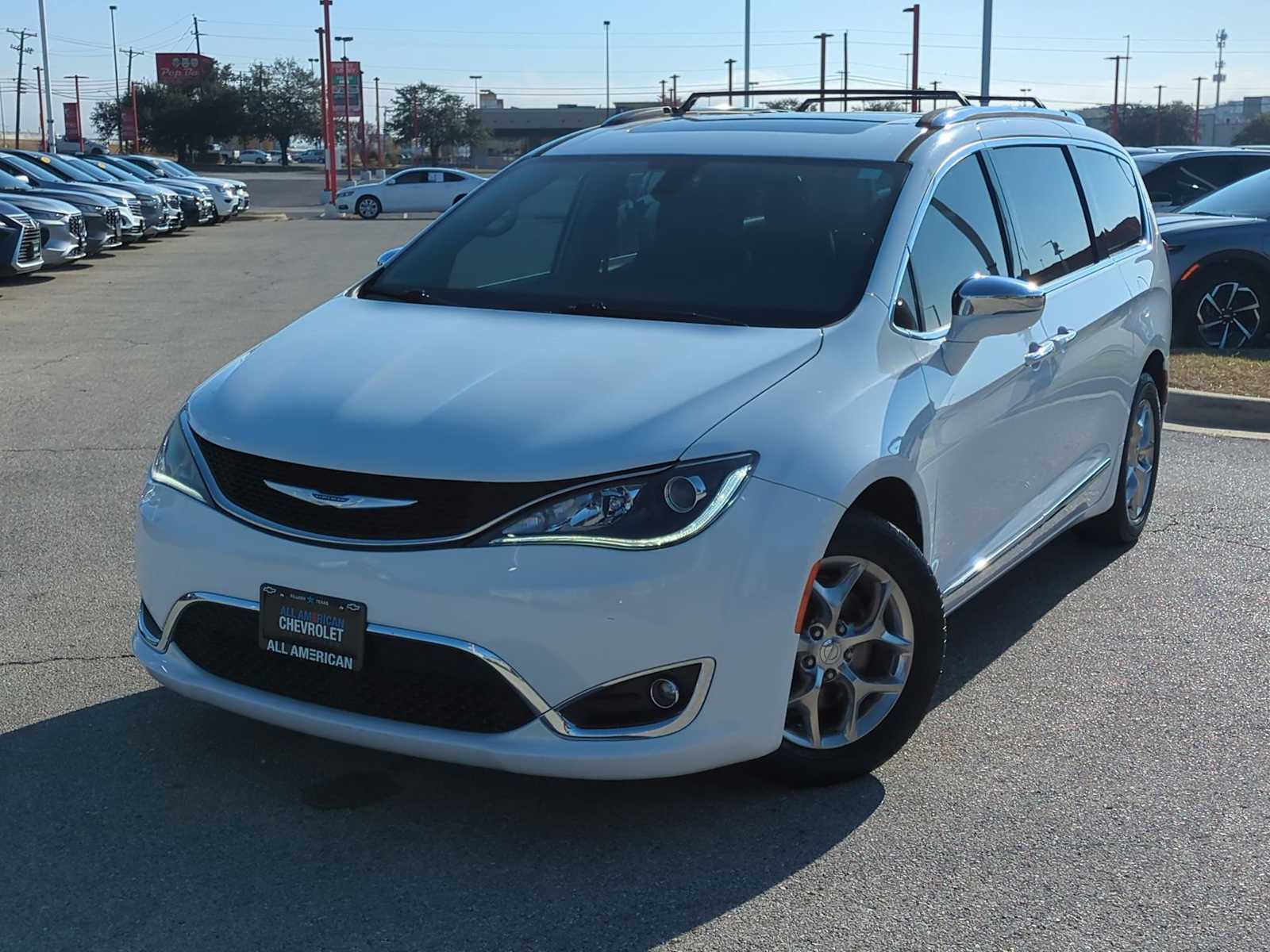 2018 Chrysler Pacifica Limited -
                  Killeen, TX