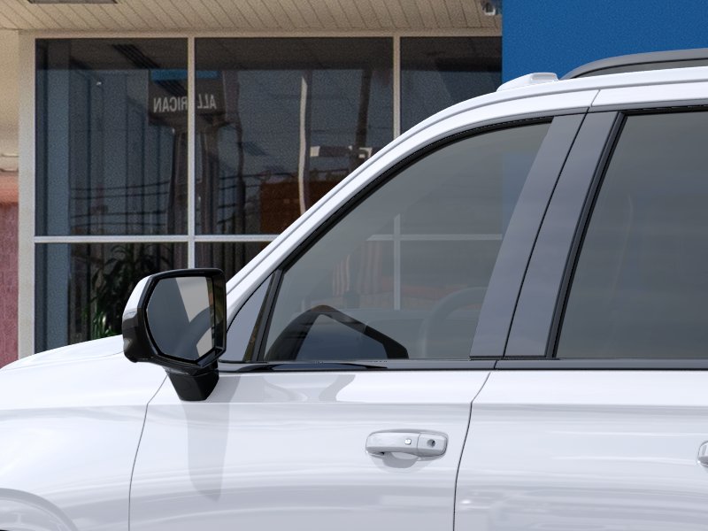 Thumbnail: 2026 Chevrolet Suburban - 12