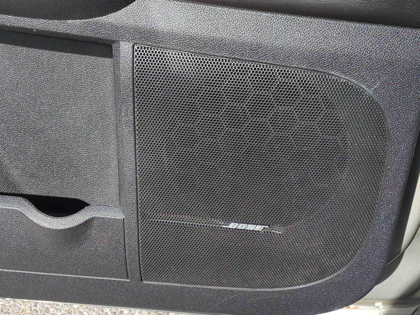 Thumbnail: 2017 Chevrolet Traverse - 24