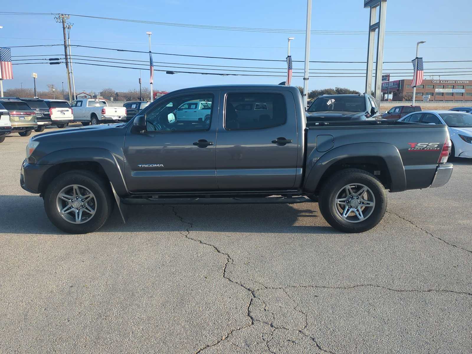 Thumbnail: 2014 Toyota Tacoma - 5