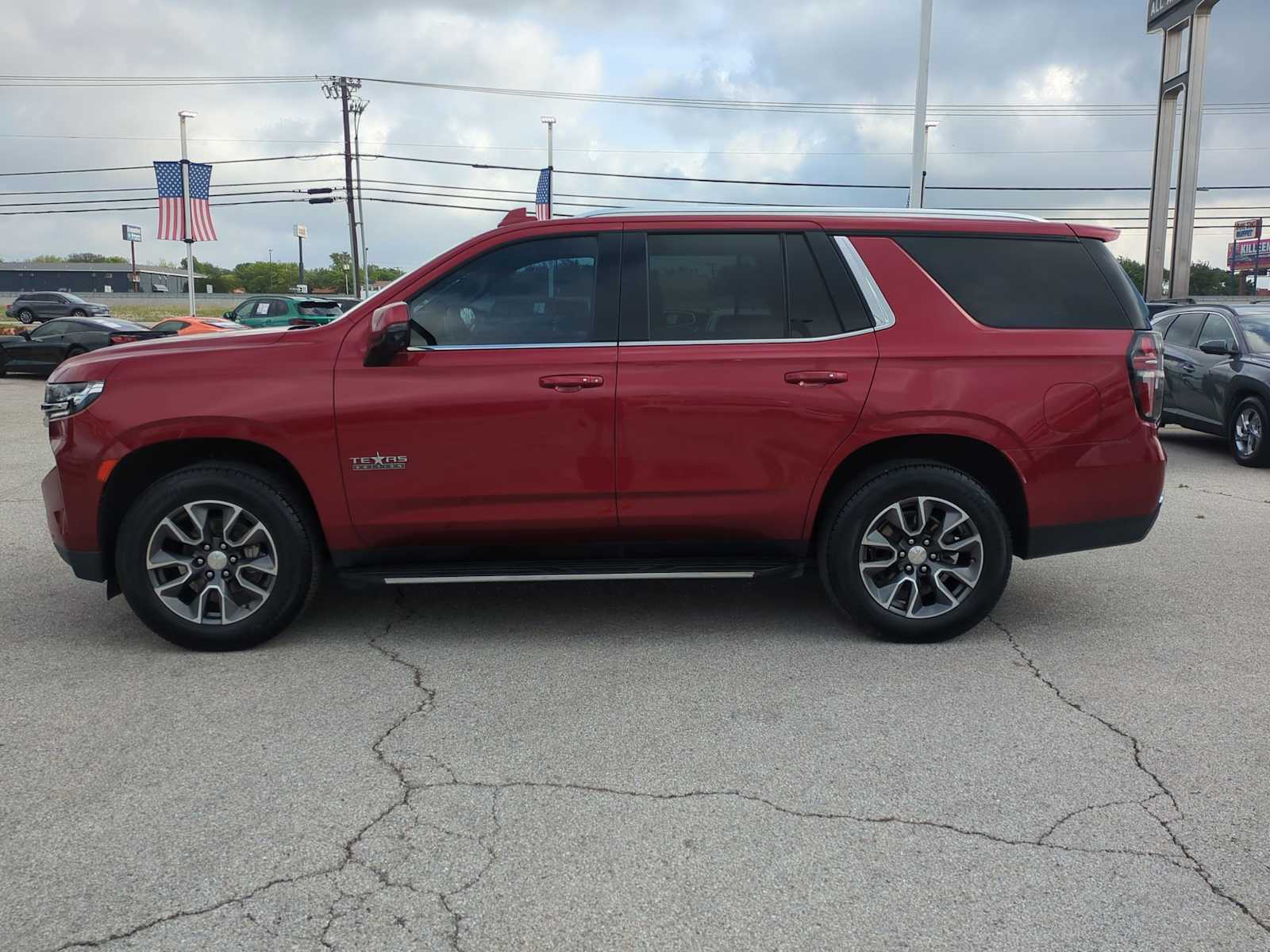 Thumbnail: 2021 Chevrolet Tahoe - 5