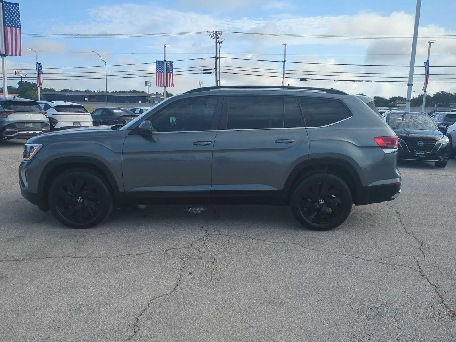 Thumbnail: 2024 Volkswagen Atlas - 4