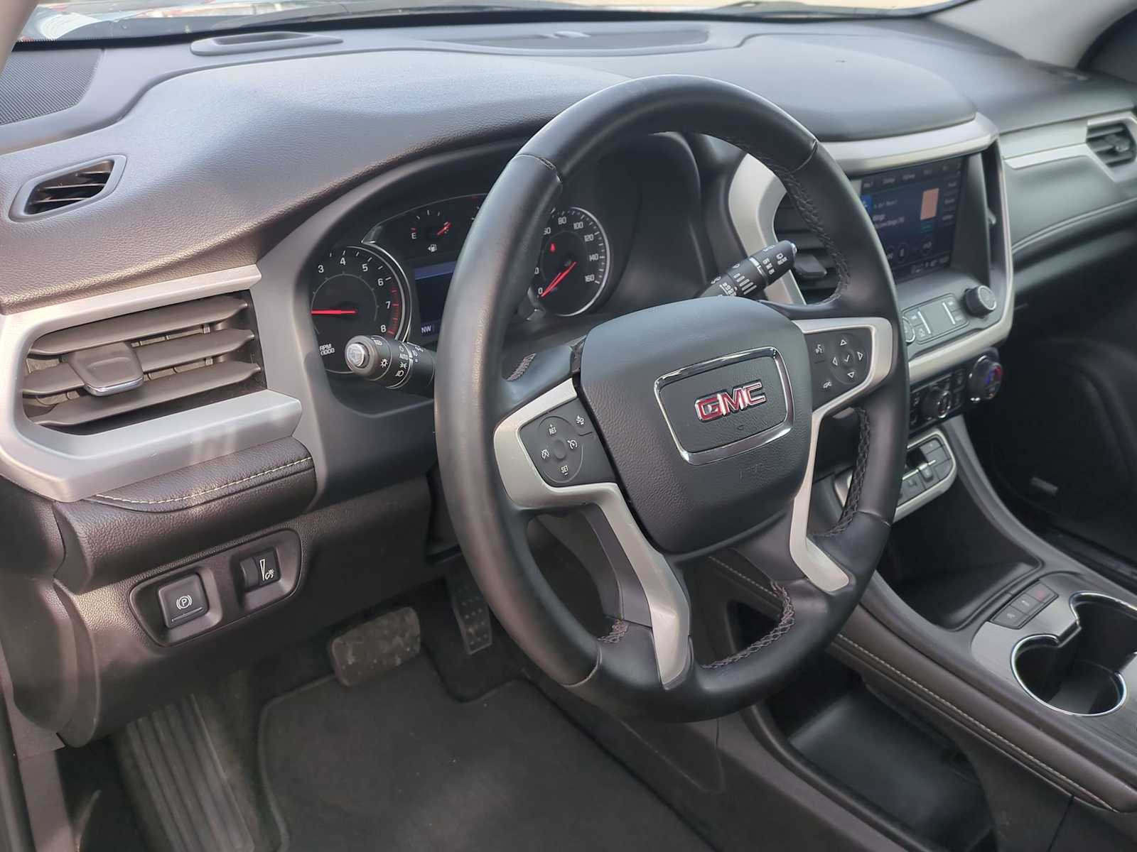 Thumbnail: 2023 GMC Acadia - 10