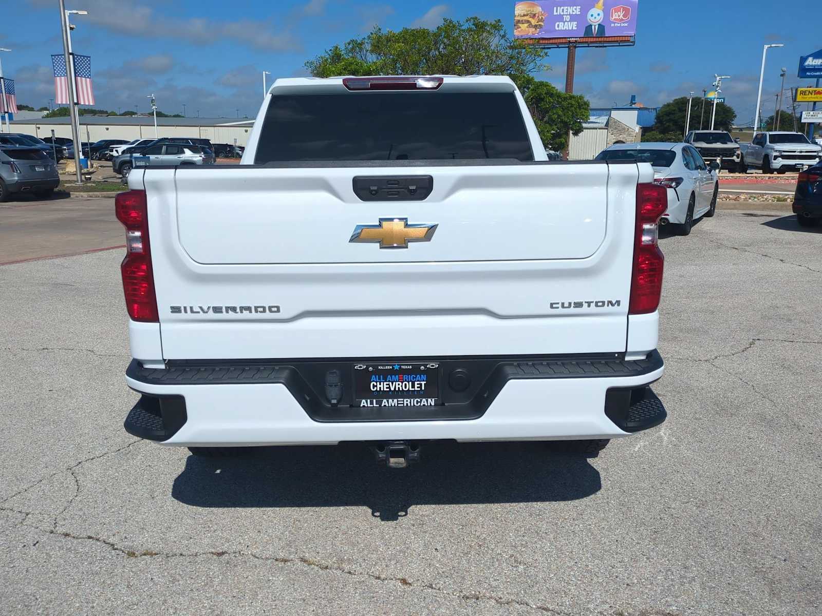 Thumbnail: 2024 Chevrolet Silverado 1500 - 7