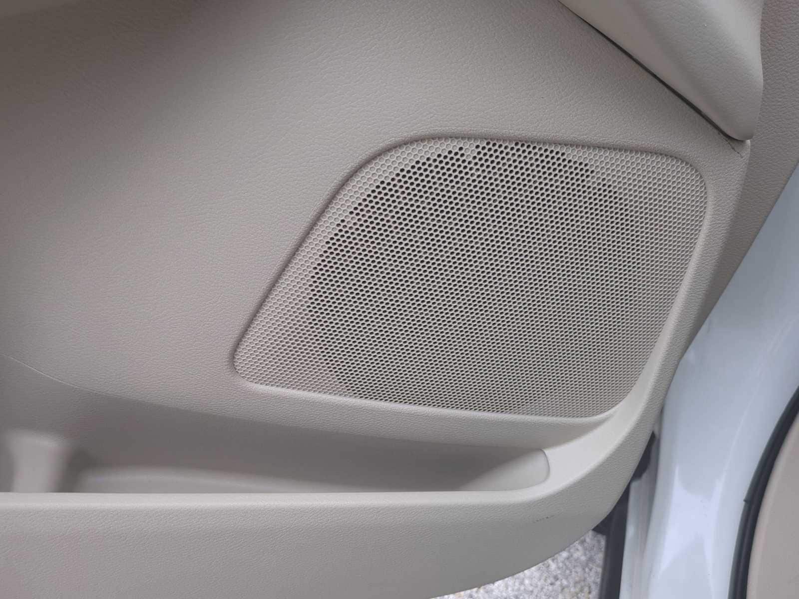 Thumbnail: 2017 Nissan Murano - 25