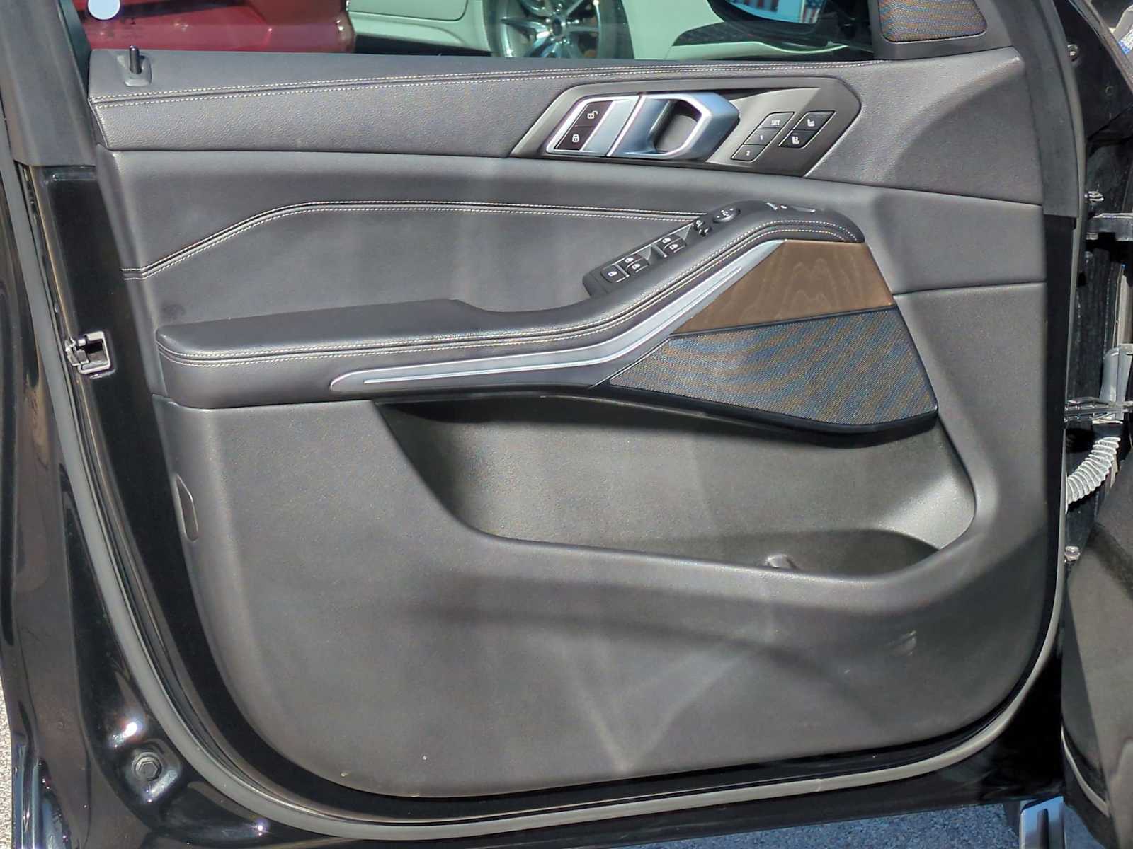 Thumbnail: 2022 BMW X5 - 23