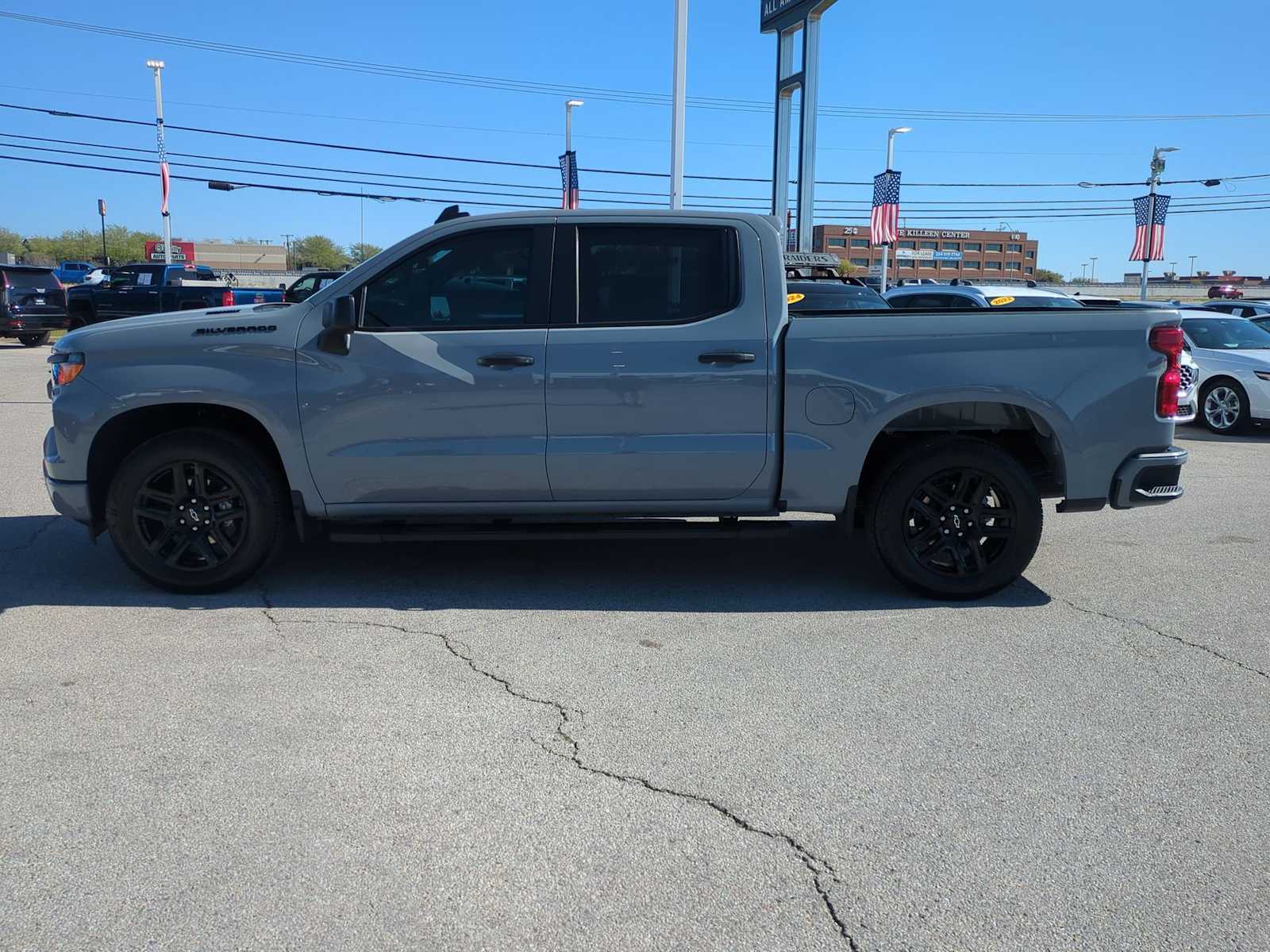 Thumbnail: 2025 Chevrolet Silverado 1500 - 5