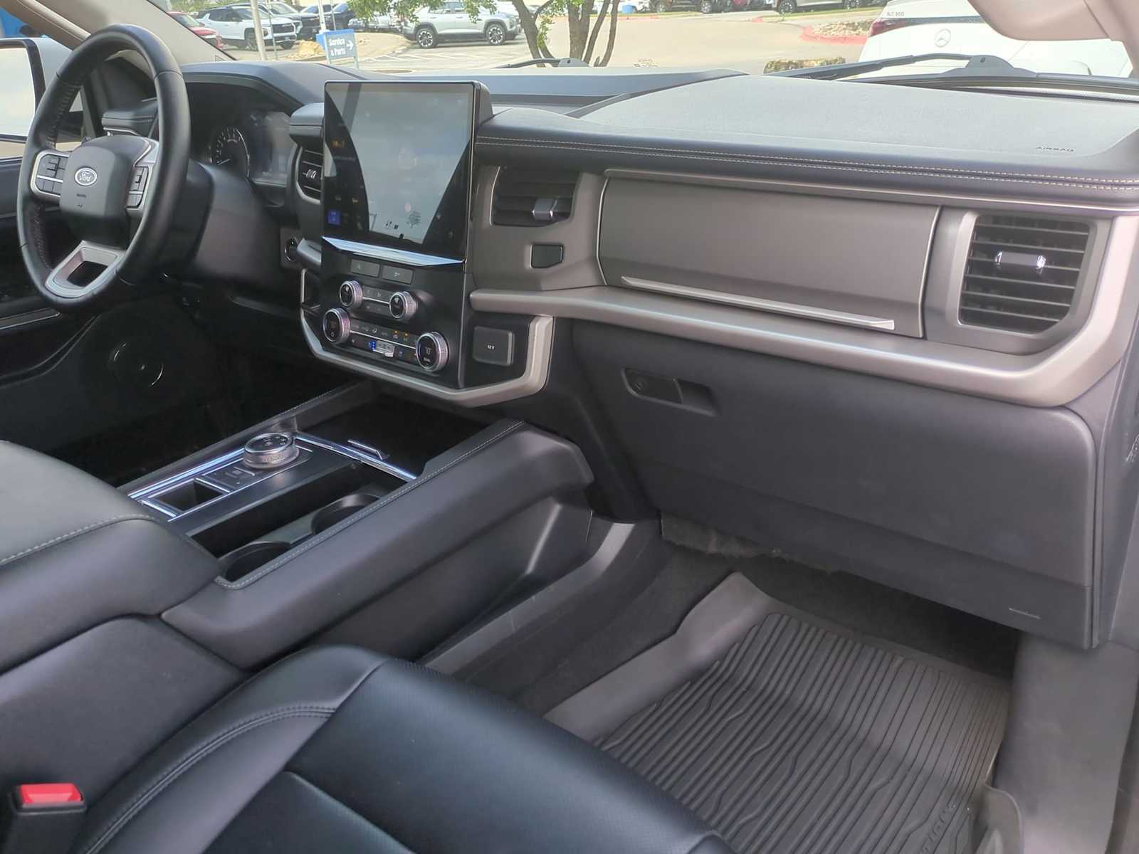 Thumbnail: 2024 Ford Expedition - 29