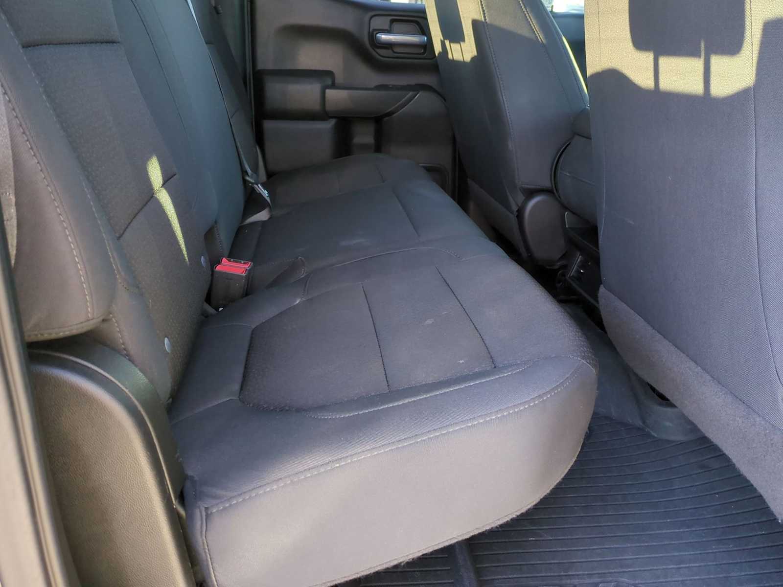 Thumbnail: 2020 Chevrolet Silverado 1500 - 26