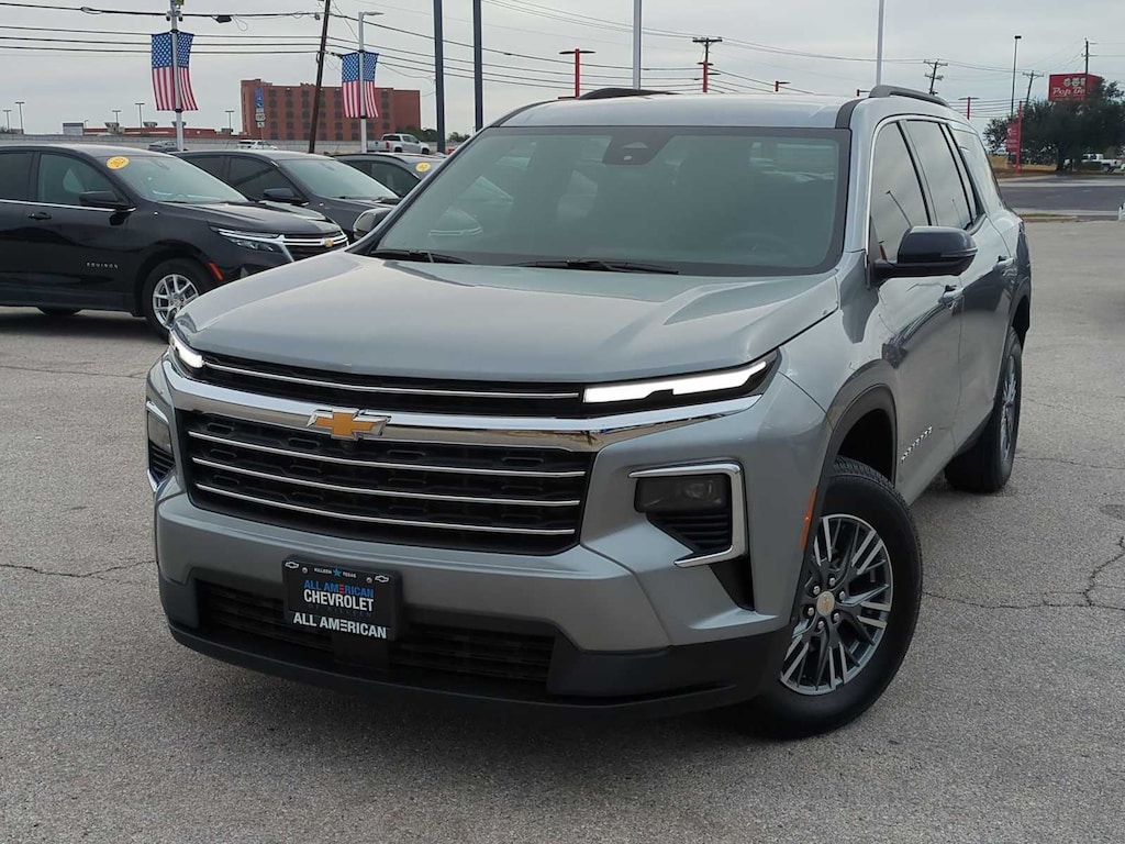 Used 2026 Chevrolet Traverse LT SUV