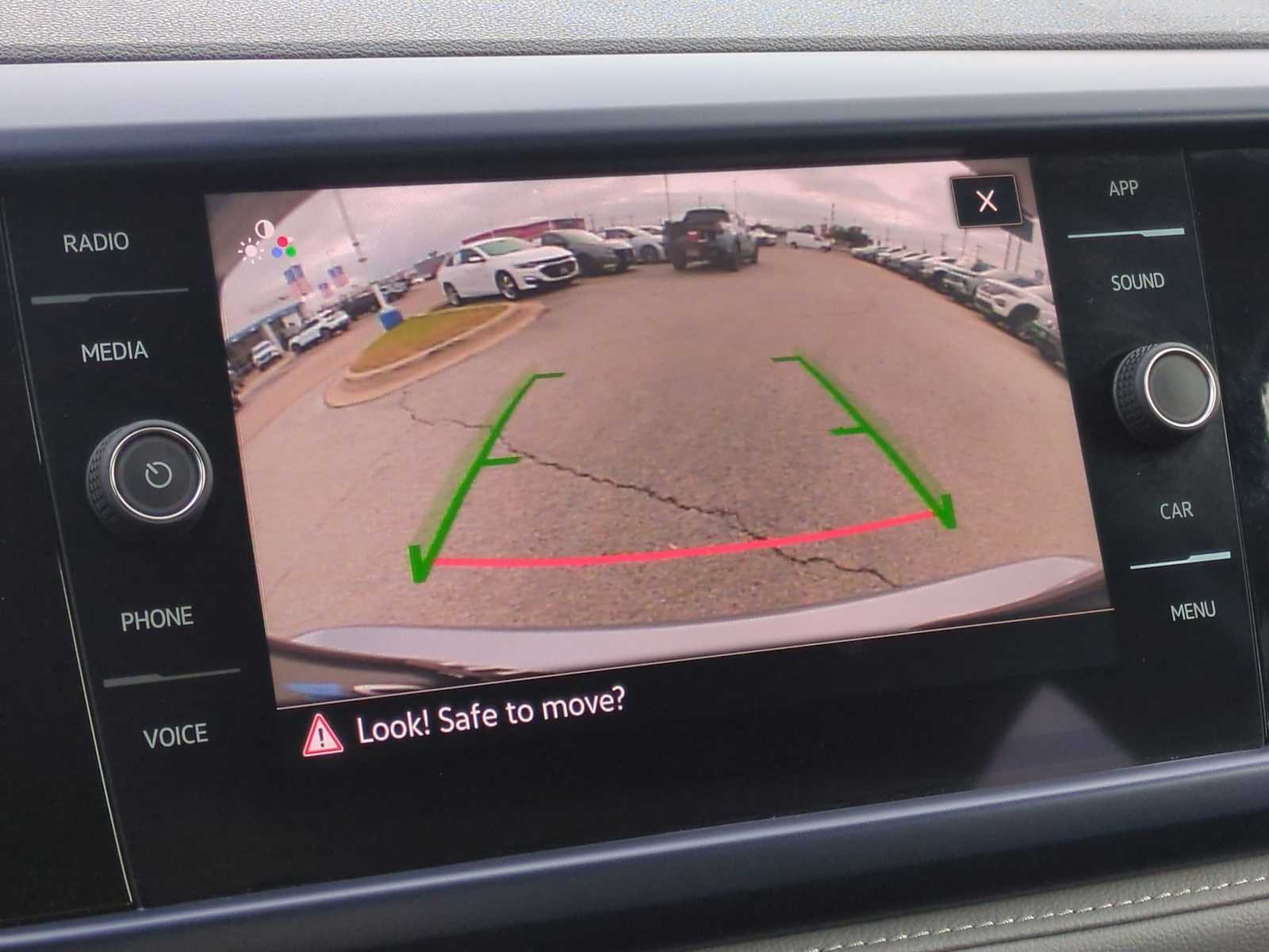 Thumbnail: 2024 Volkswagen Taos - 14