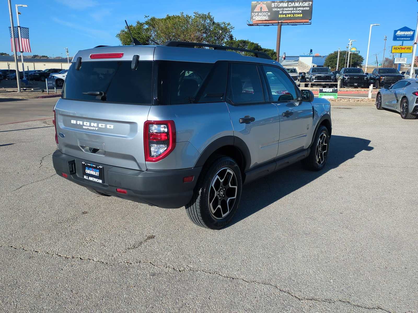 Thumbnail: 2022 Ford Bronco Sport - 8