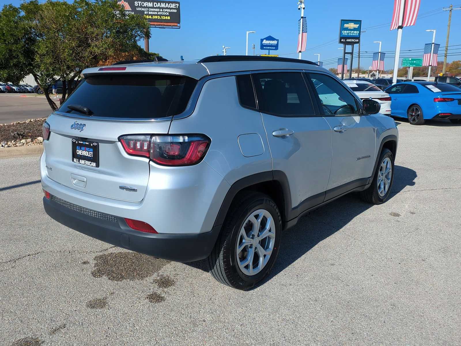 Thumbnail: 2024 Jeep Compass - 8
