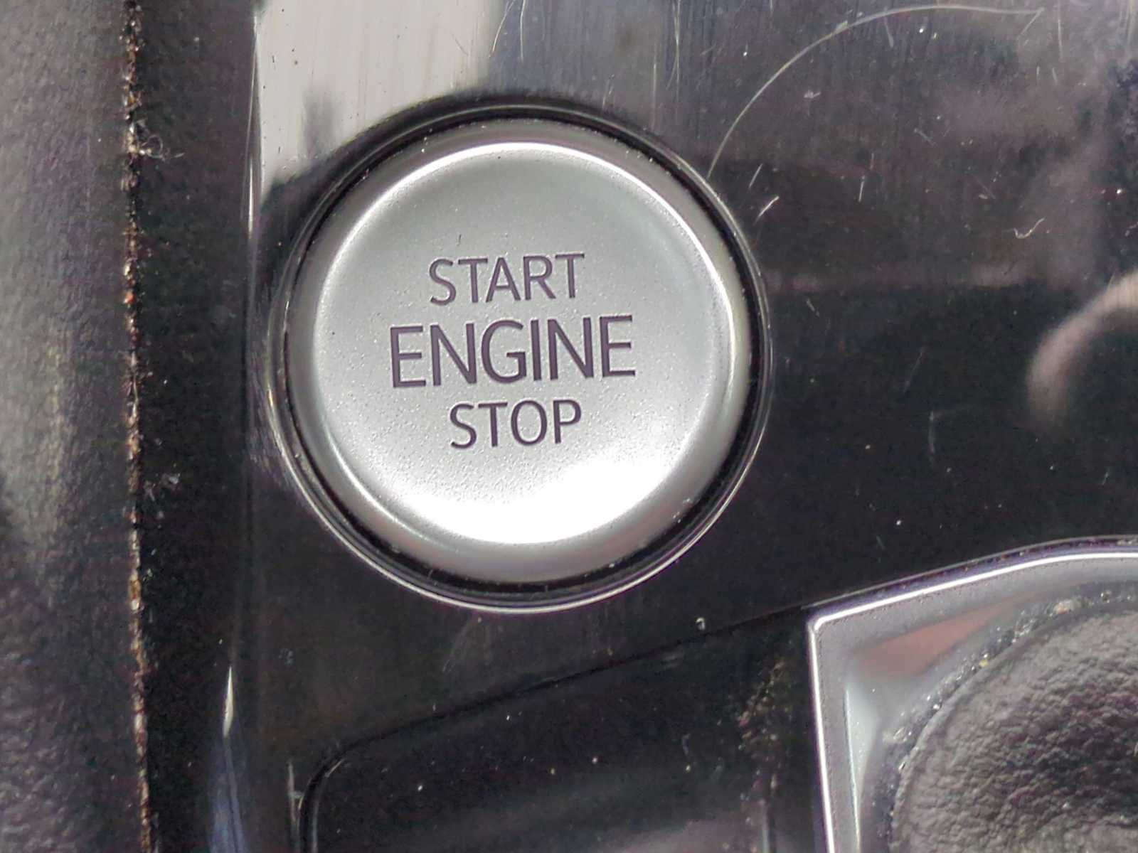 Thumbnail: 2024 Volkswagen Taos - 16