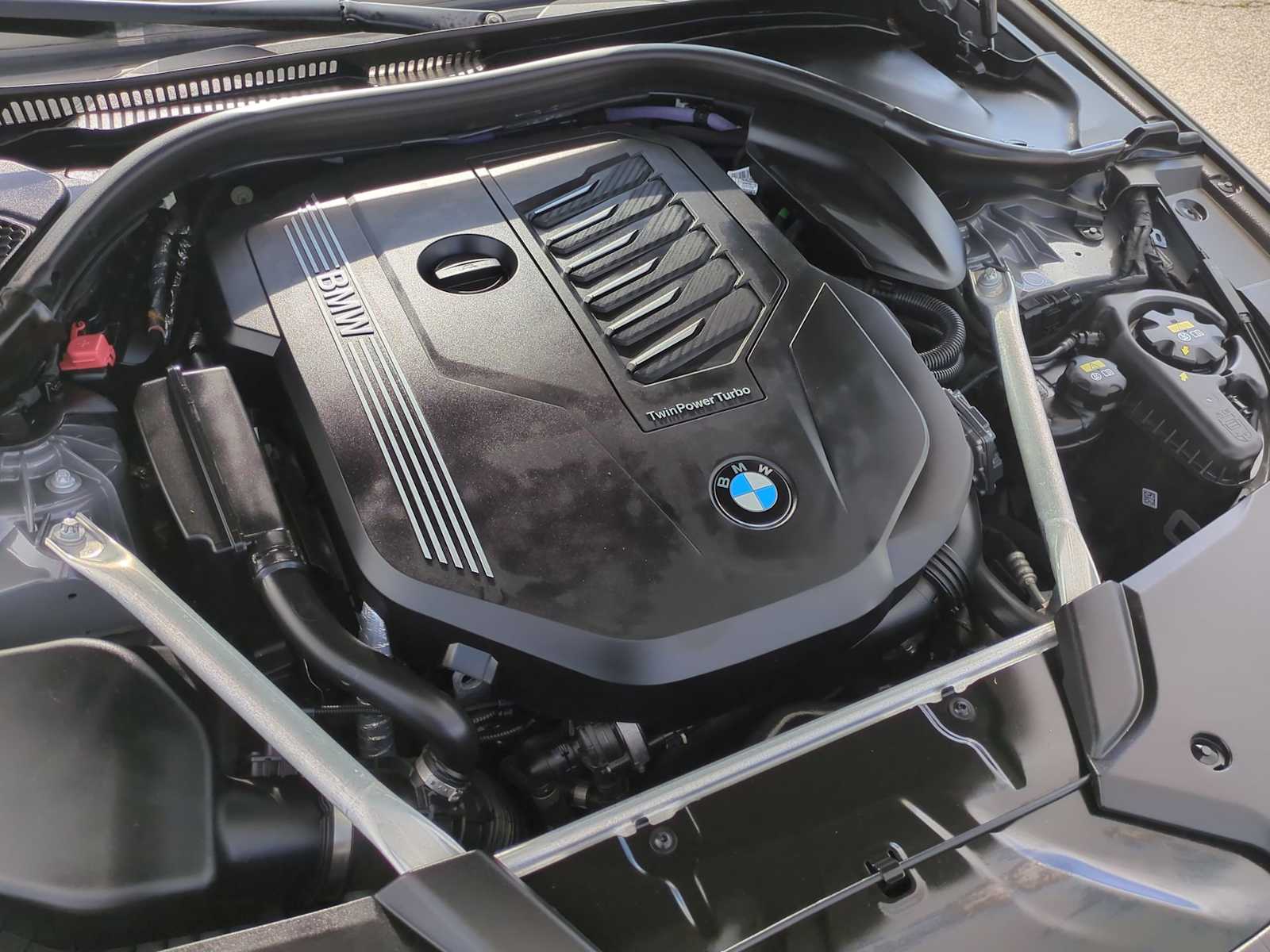 Thumbnail: 2021 BMW 5 Series - 30