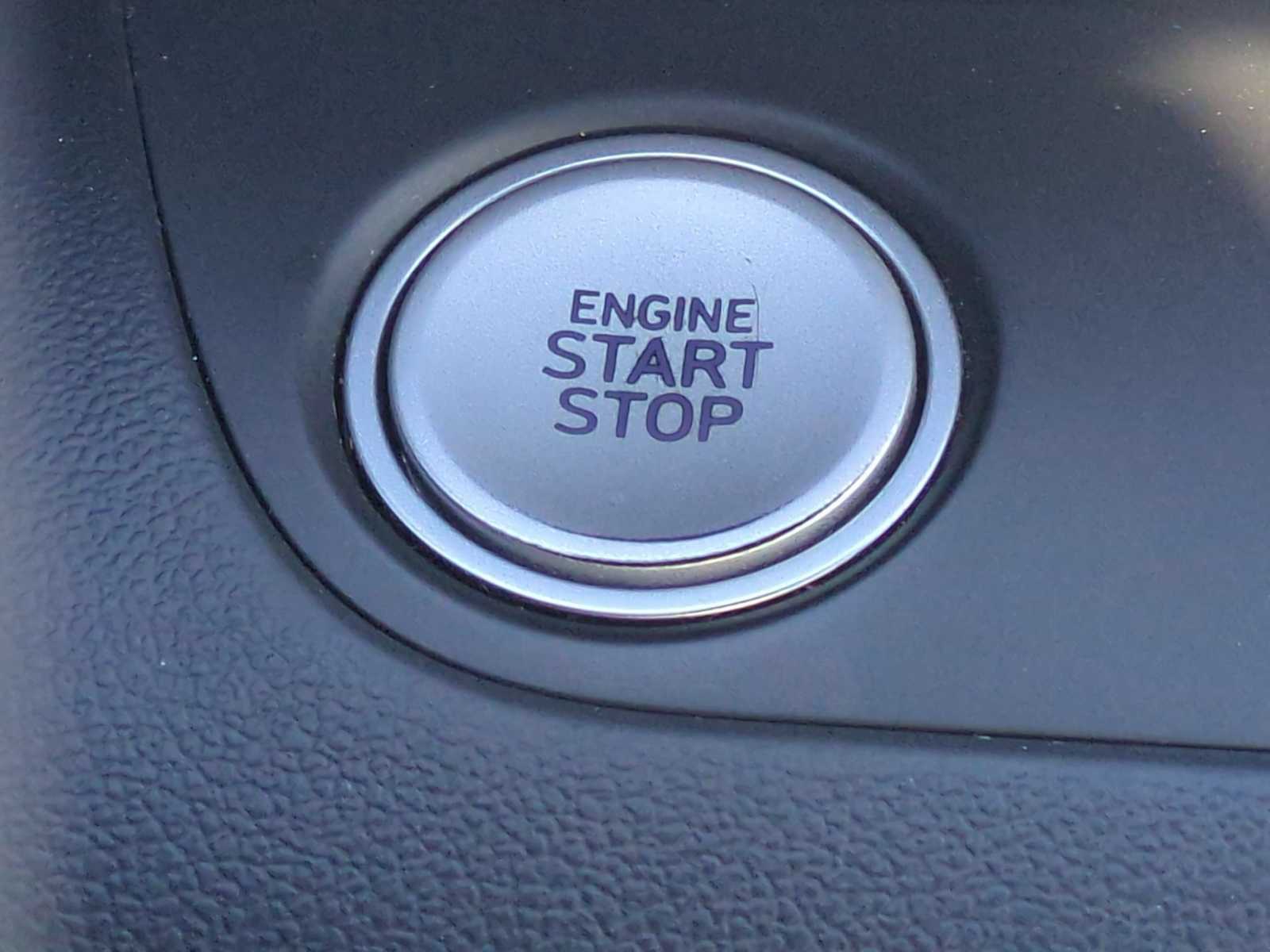 Thumbnail: 2024 Hyundai Elantra - 17