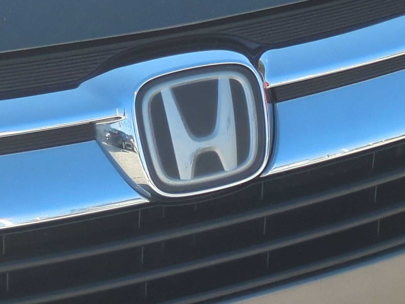 Thumbnail: 2018 Honda Odyssey - 32