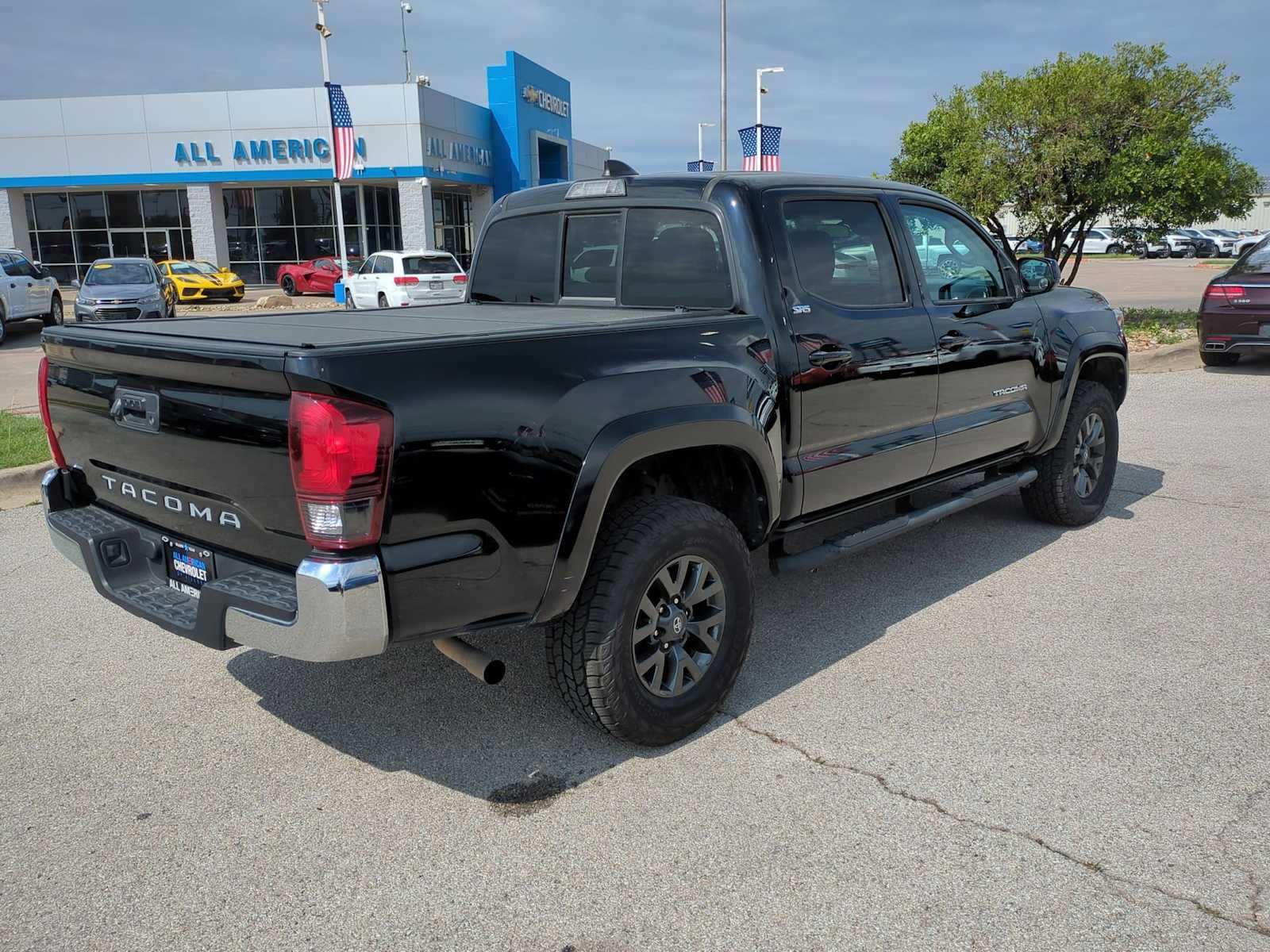 2021 Toyota Tacoma SR 8