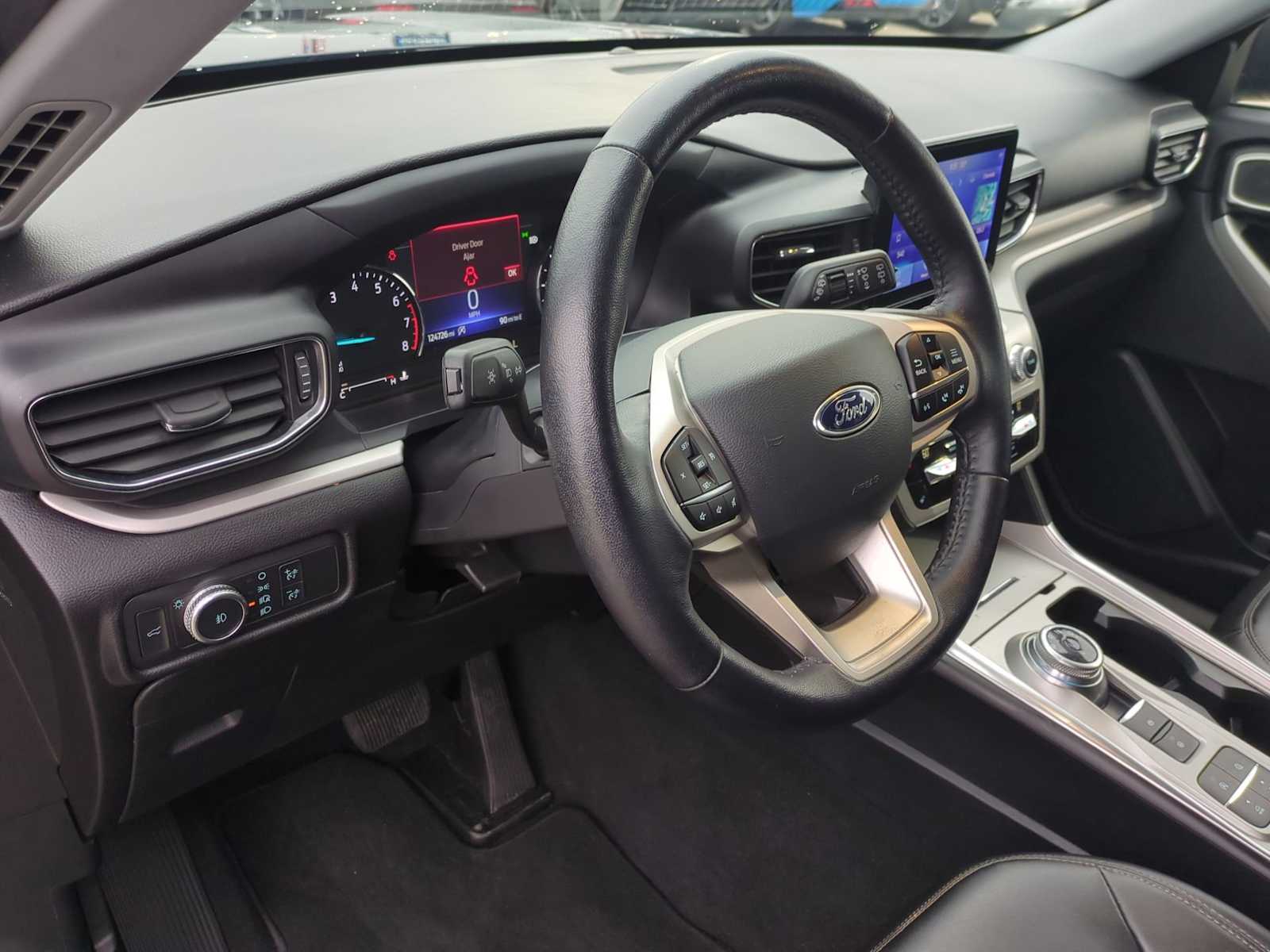 Thumbnail: 2021 Ford Explorer - 10