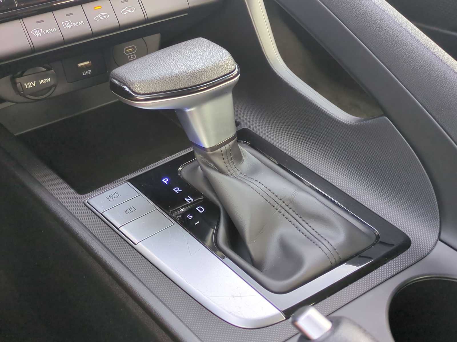 Thumbnail: 2024 Hyundai Elantra - 16