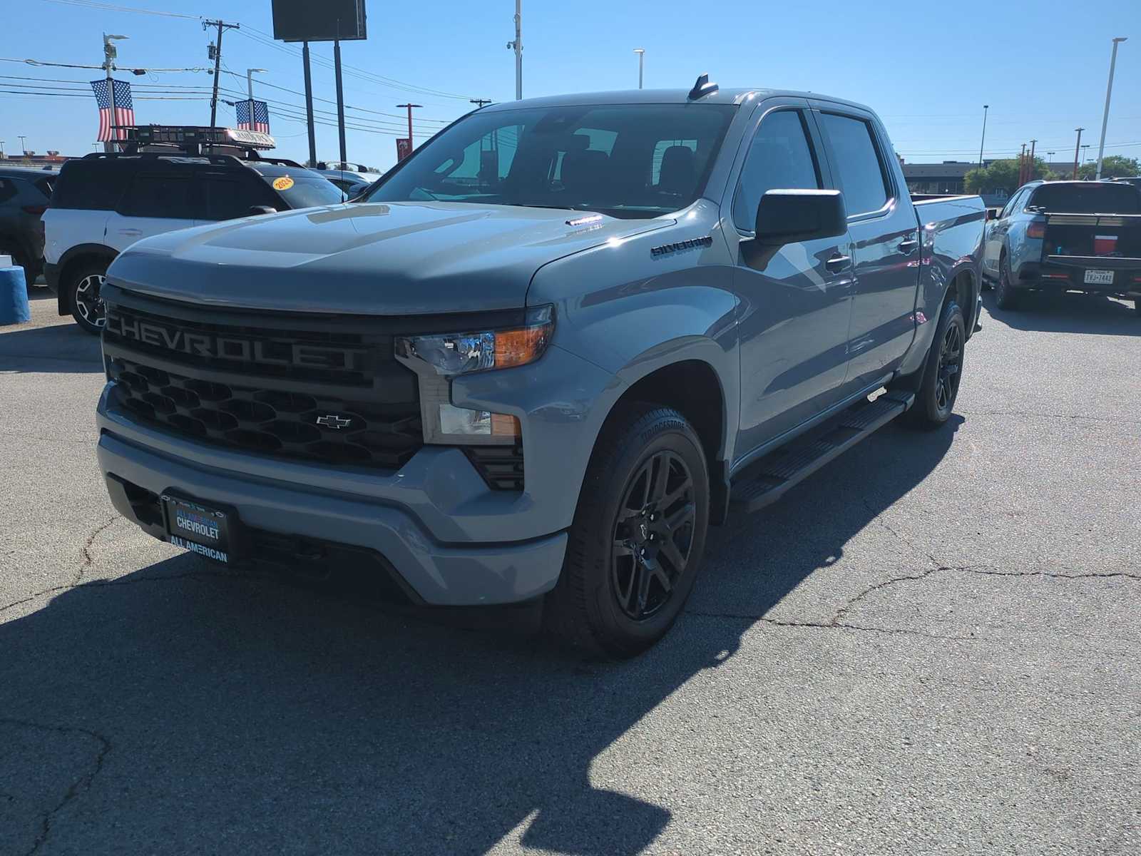 Thumbnail: 2025 Chevrolet Silverado 1500 - 4