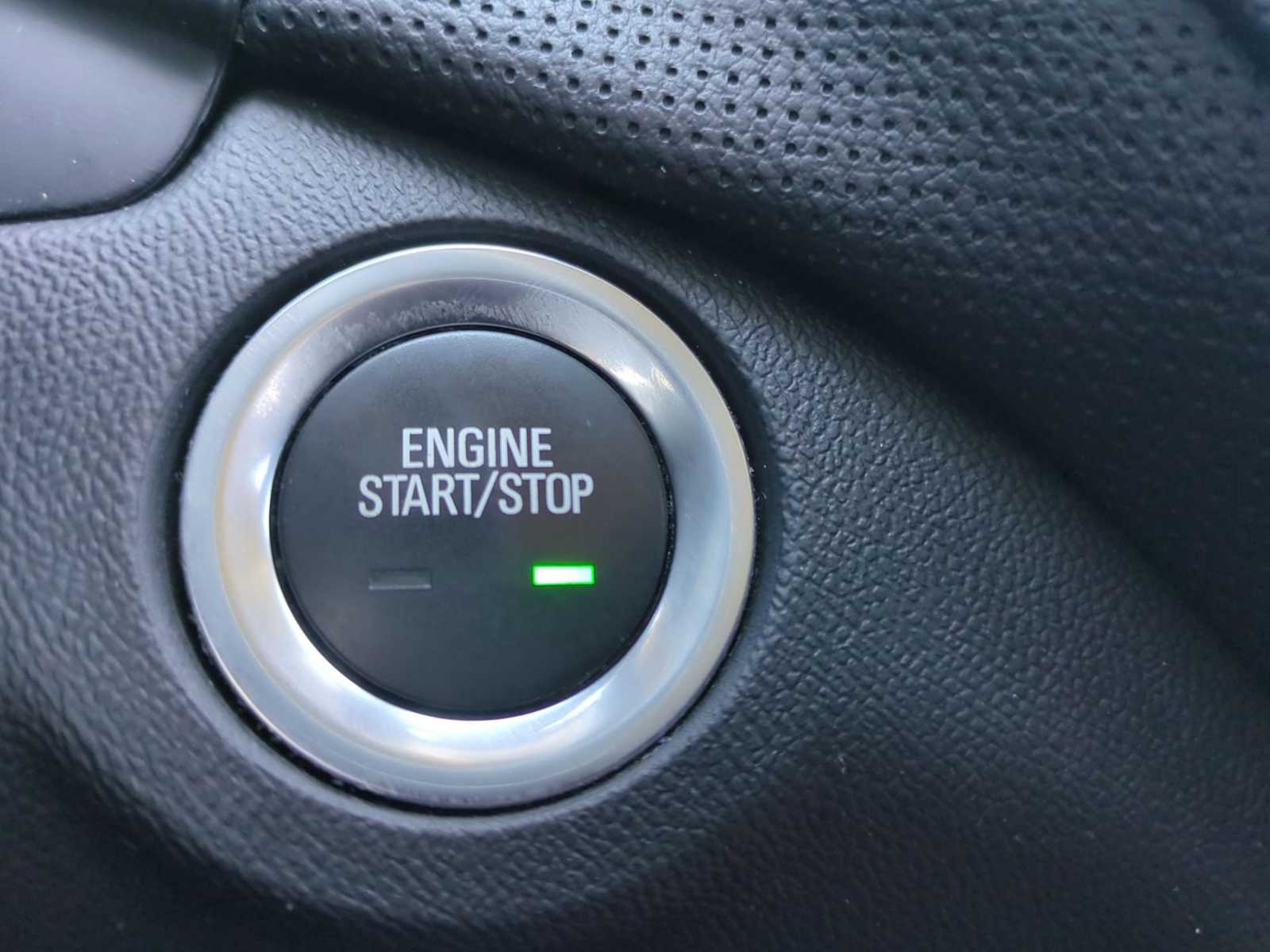 Thumbnail: 2022 Chevrolet Equinox - 17