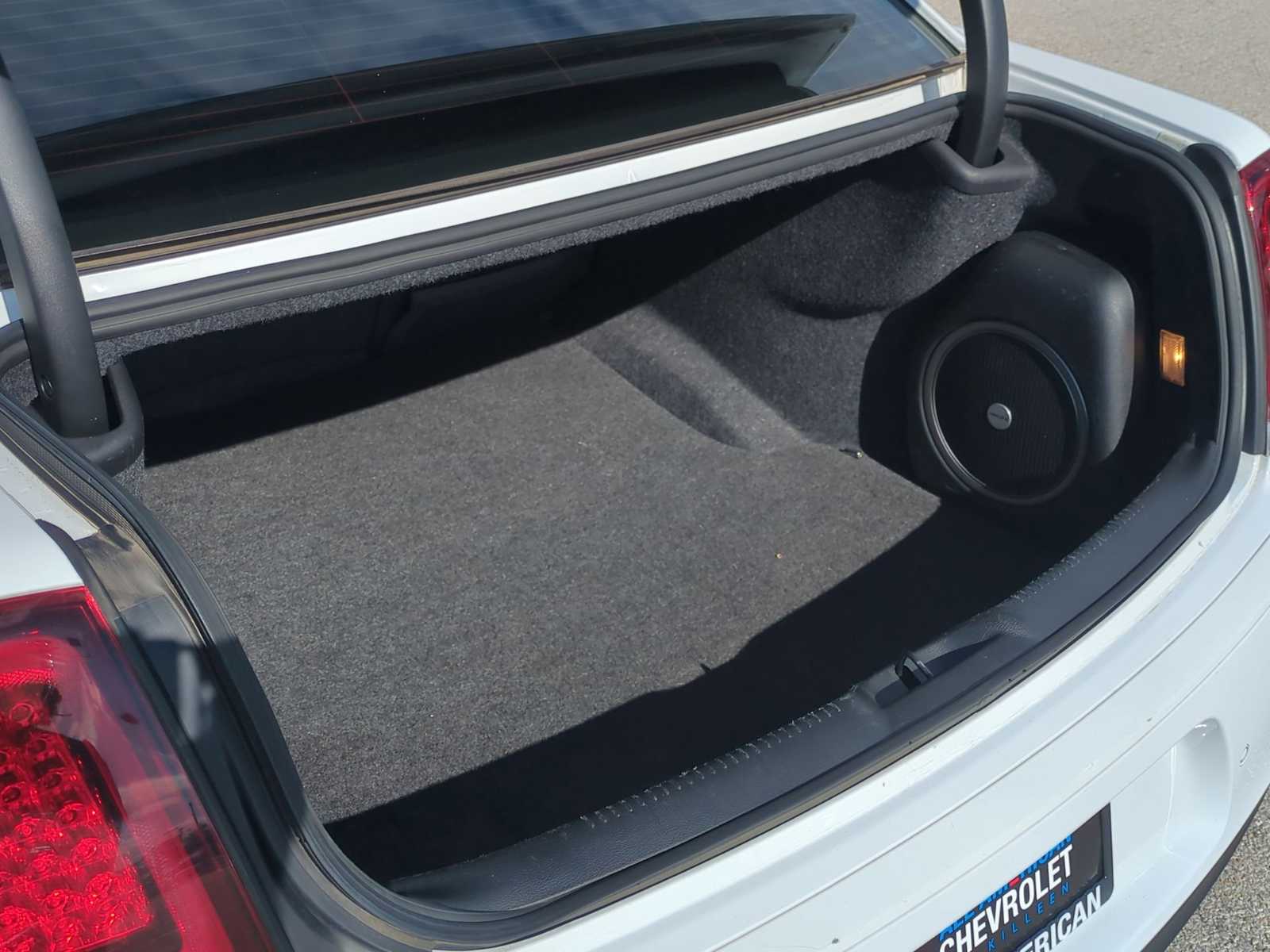 Thumbnail: 2022 Chrysler 300 - 27