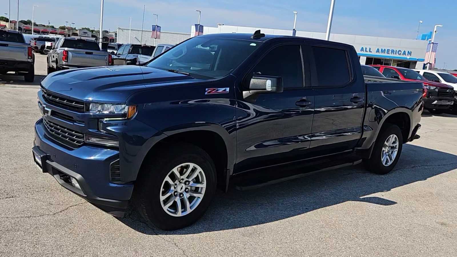 Thumbnail: 2022 Chevrolet Silverado 1500 - 4