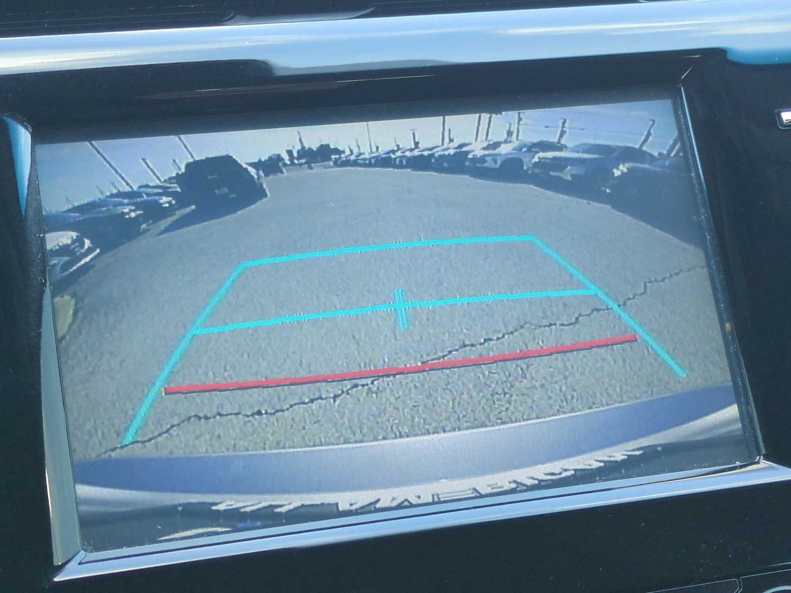 Thumbnail: 2019 Toyota Camry - 14