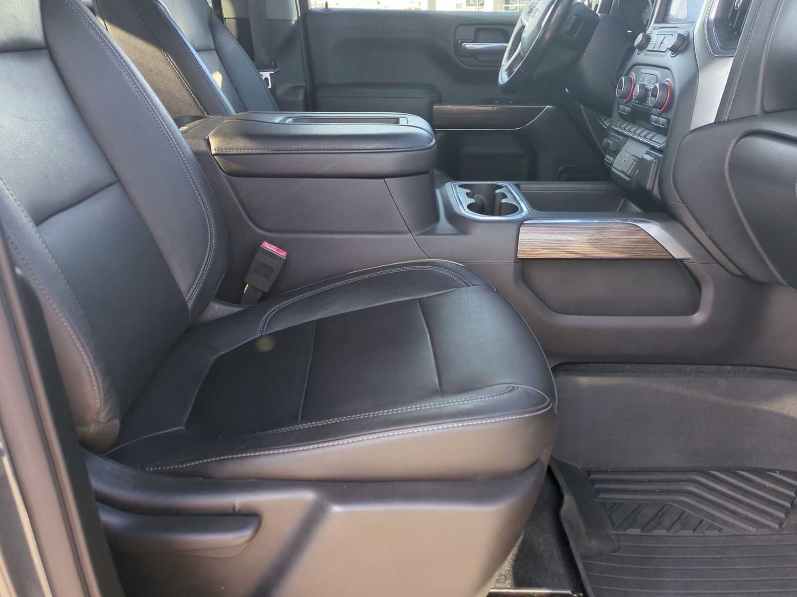 Thumbnail: 2020 Chevrolet Silverado 1500 - 28