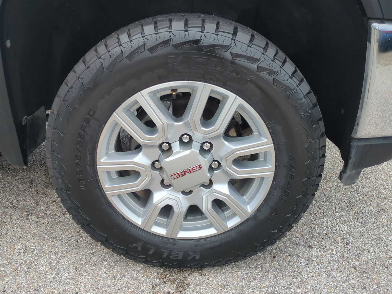 Thumbnail: 2022 GMC Sierra 2500 - 30