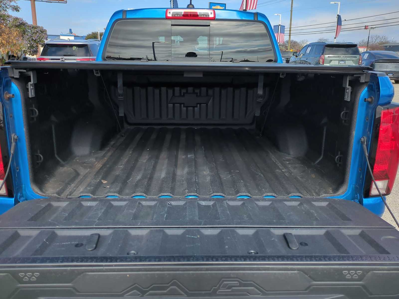 Thumbnail: 2024 Chevrolet Colorado - 26