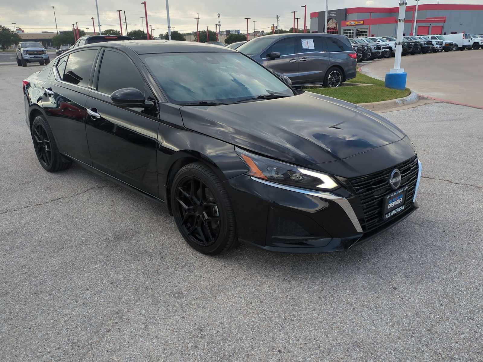 Thumbnail: 2023 Nissan Altima - 2