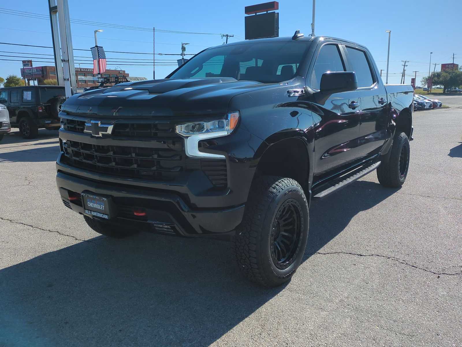 Thumbnail: 2025 Chevrolet Silverado 1500 - 4