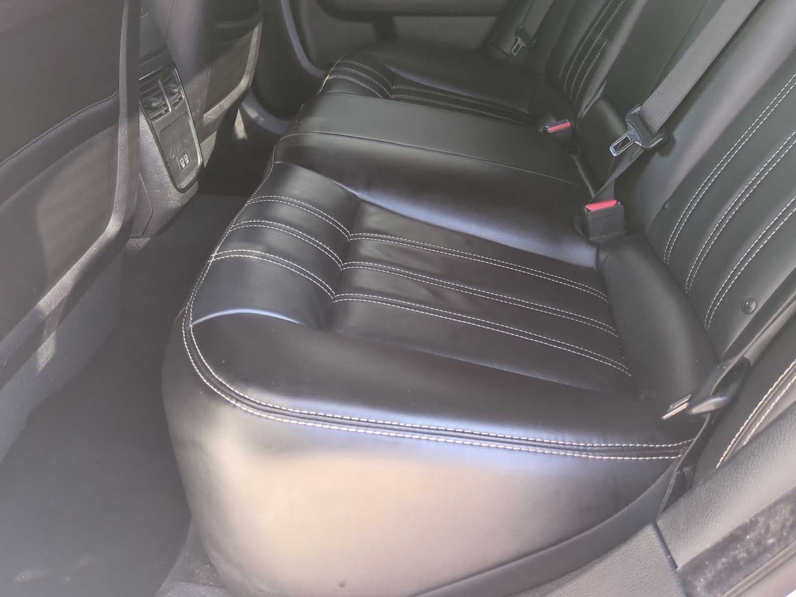 Thumbnail: 2022 Chrysler 300 - 26