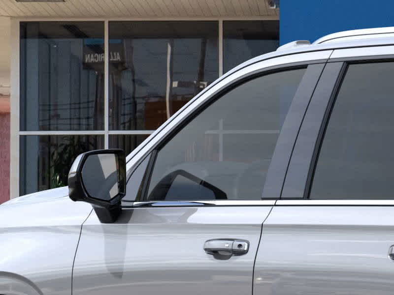 Thumbnail: 2025 Chevrolet Suburban - 12