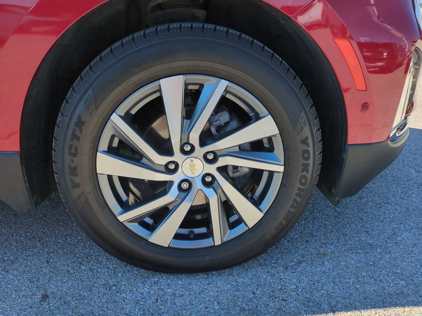 Thumbnail: 2022 Chevrolet Equinox - 34