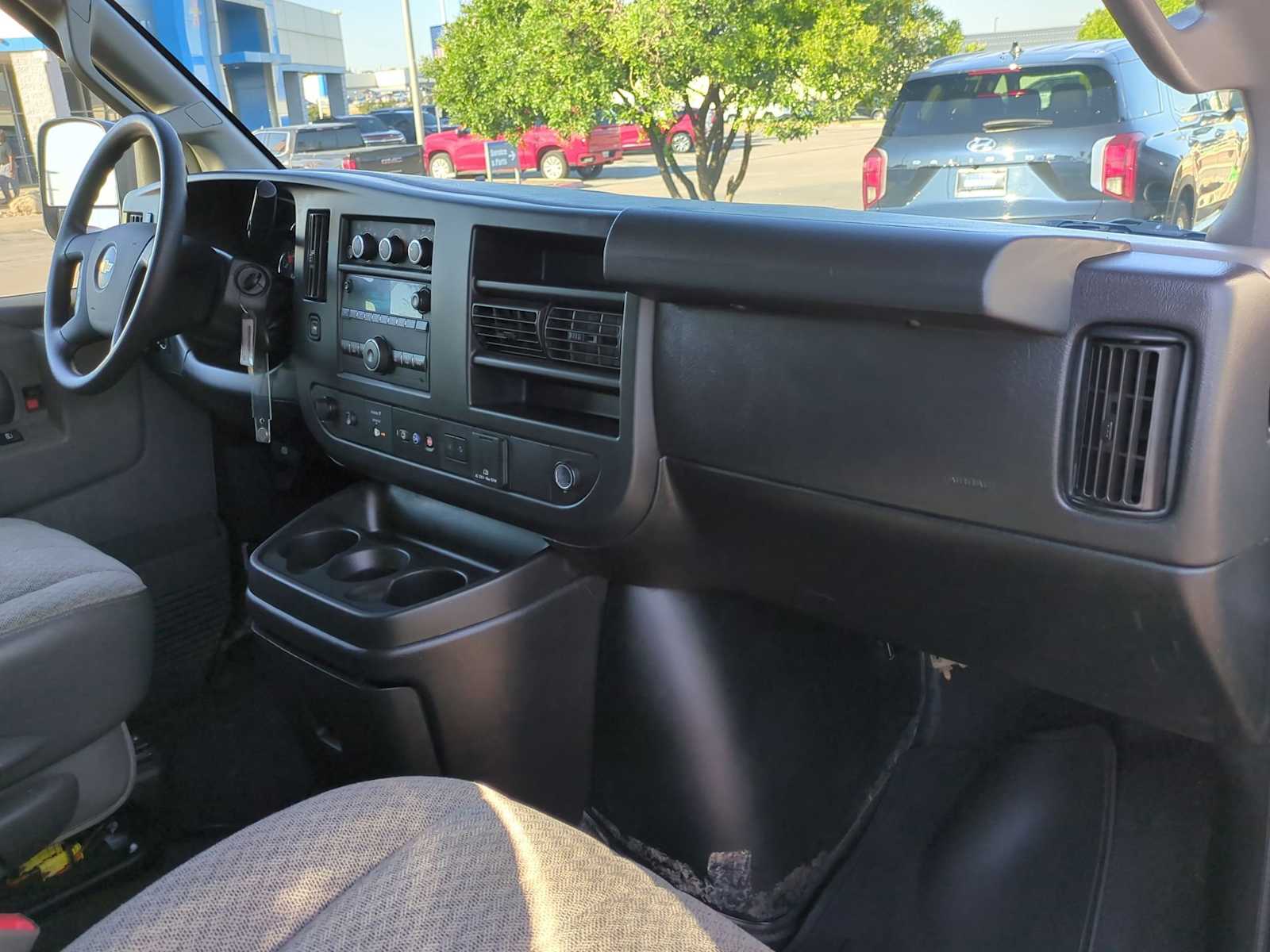 Thumbnail: 2020 Chevrolet Express - 26