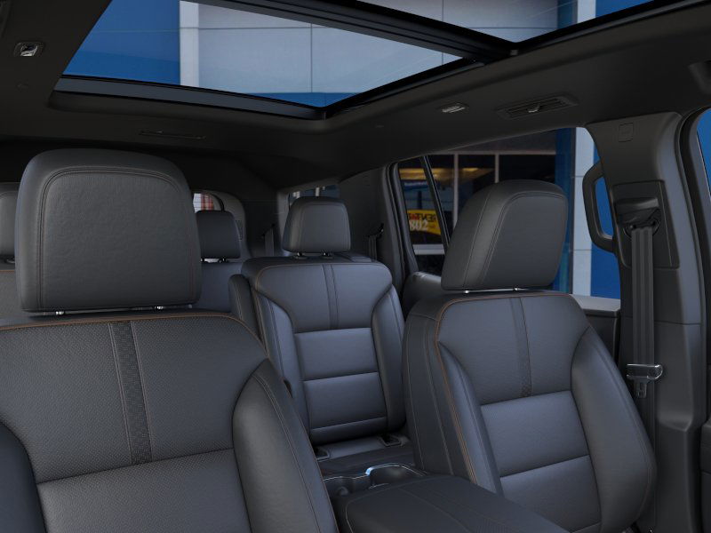 Thumbnail: 2026 Chevrolet Traverse - 24