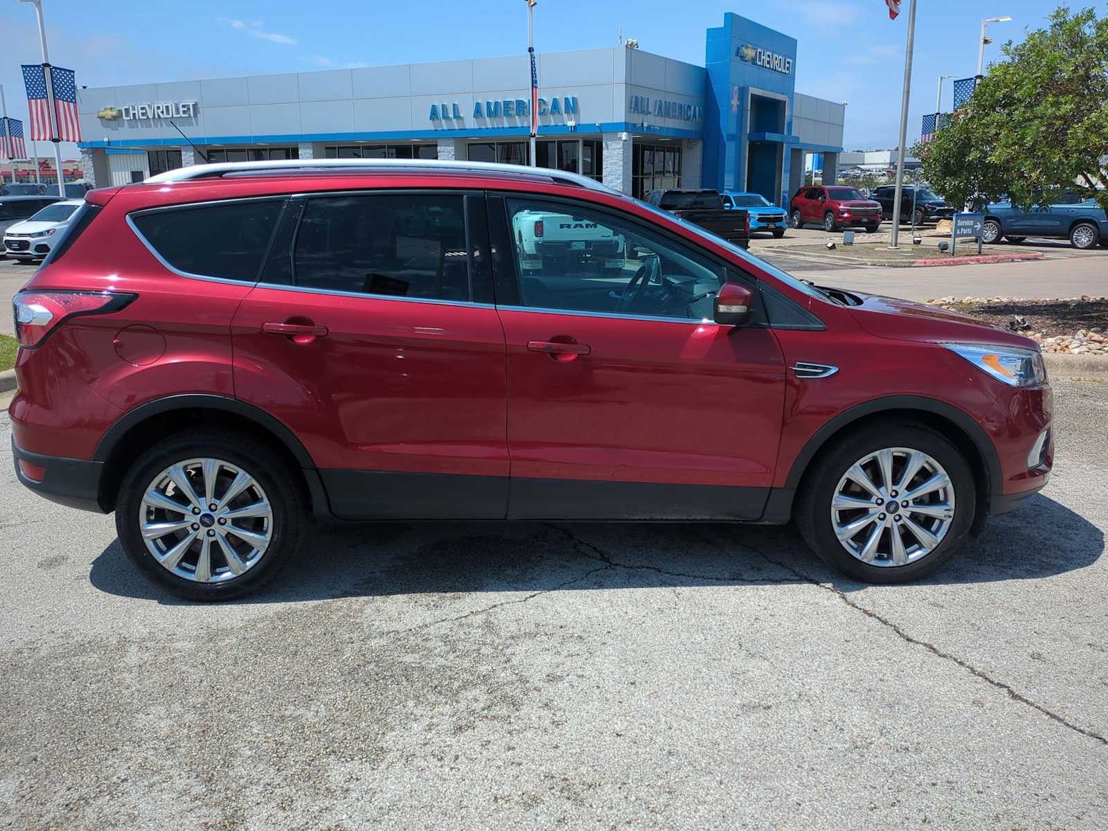 Thumbnail: 2018 Ford Escape - 9