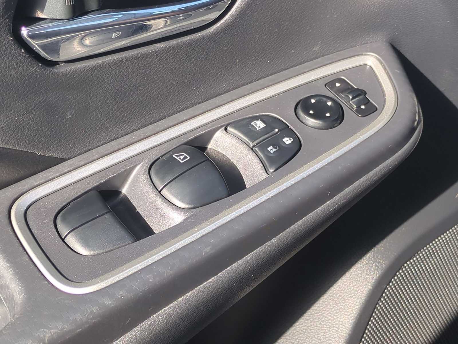 Thumbnail: 2024 Nissan Versa - 20