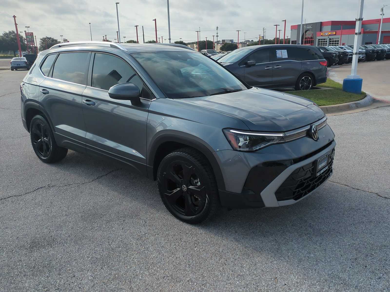 Thumbnail: 2025 Volkswagen Taos - 2