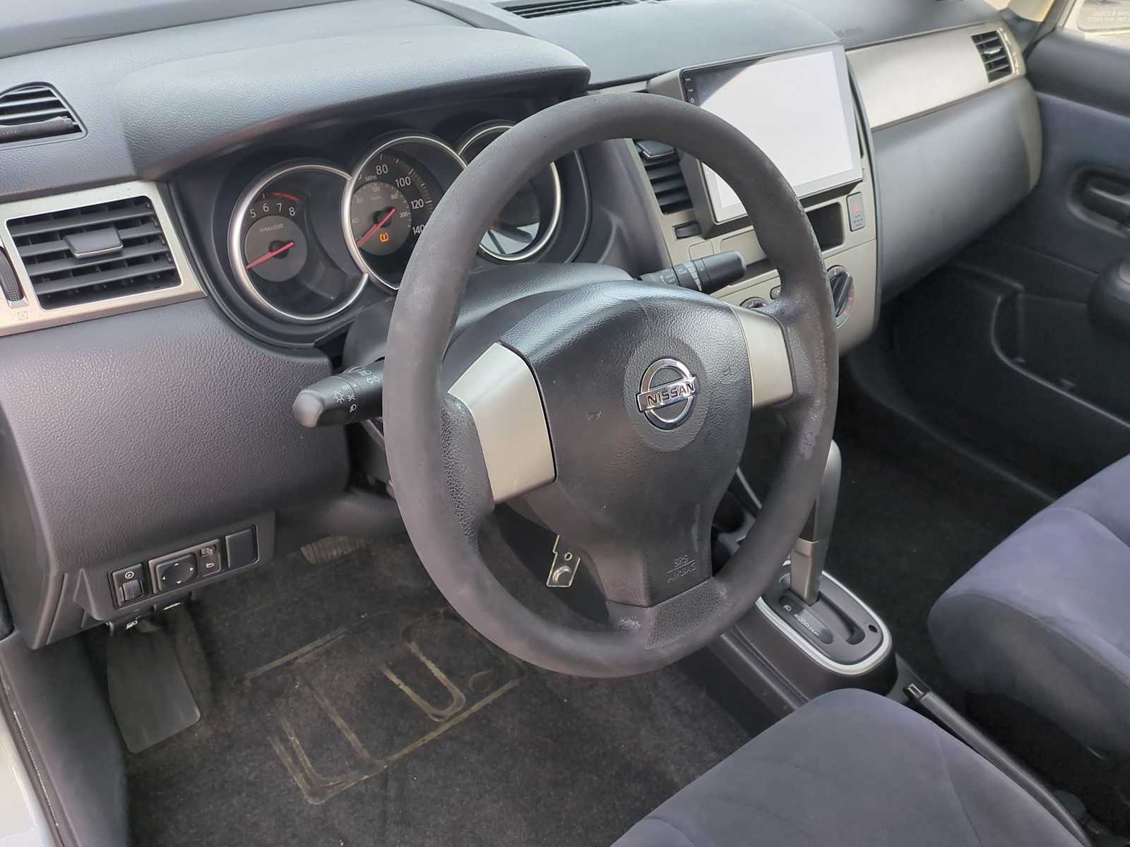 Thumbnail: 2007 Nissan Versa - 10