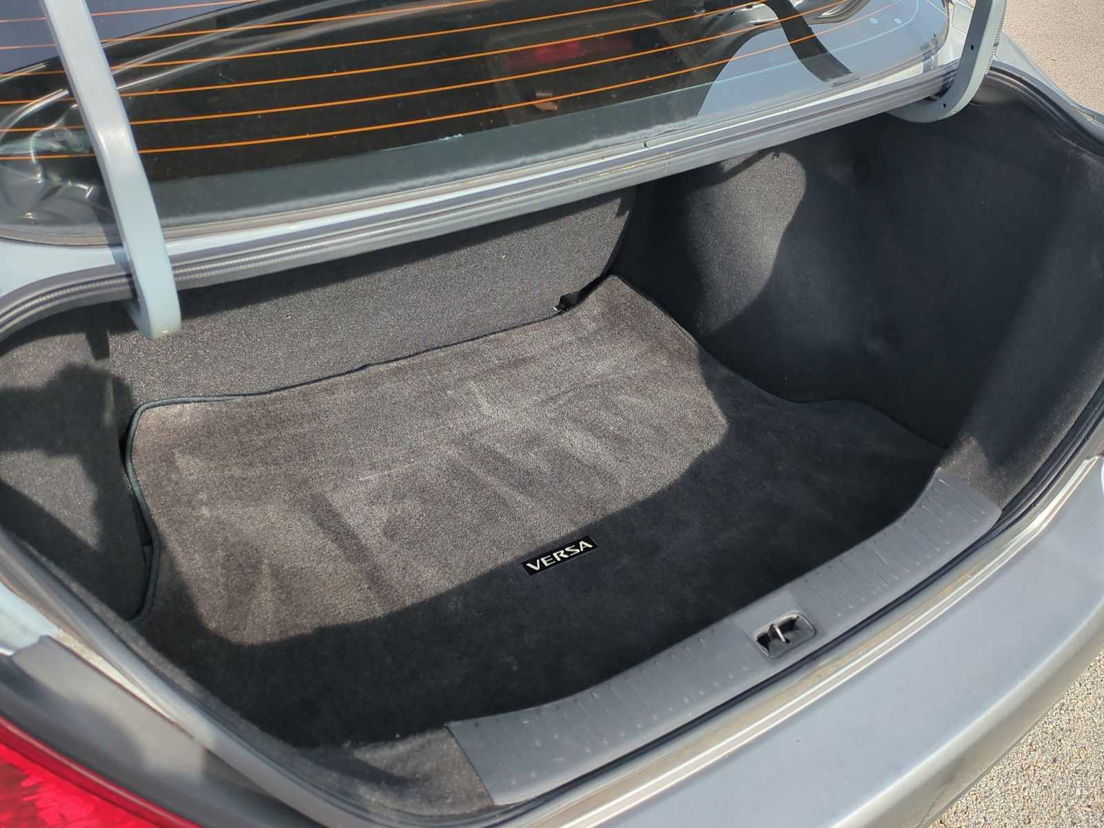 Thumbnail: 2007 Nissan Versa - 22