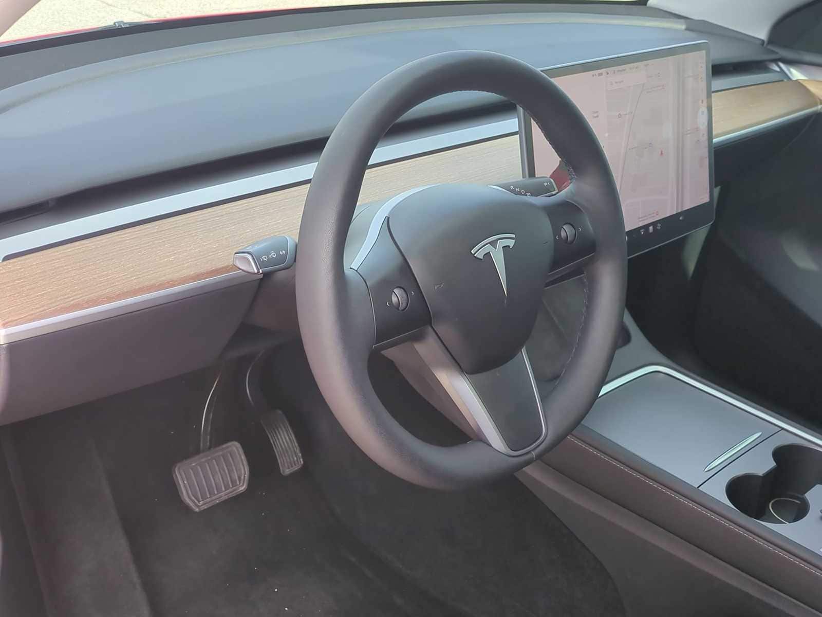 Thumbnail: 2023 Tesla Model Y - 10