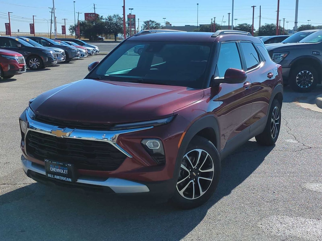 Used 2025 Chevrolet Trailblazer LT SUV