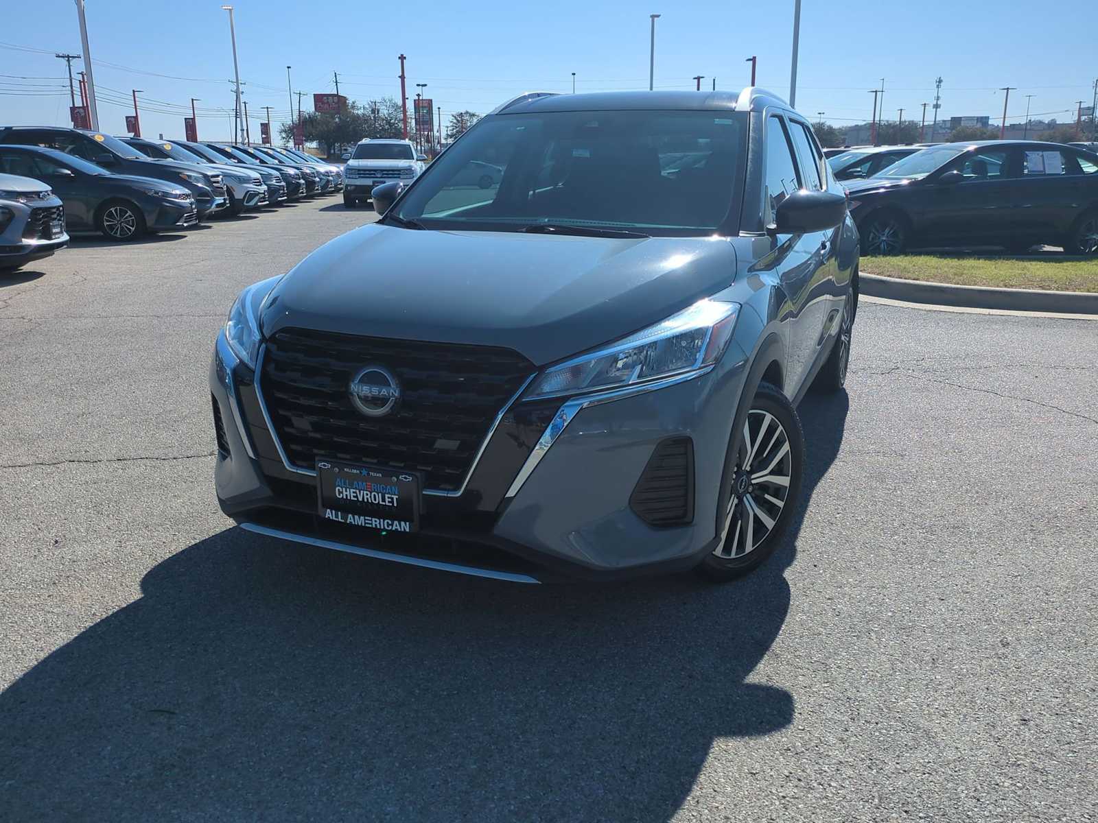 Thumbnail: 2022 Nissan Kicks - 1