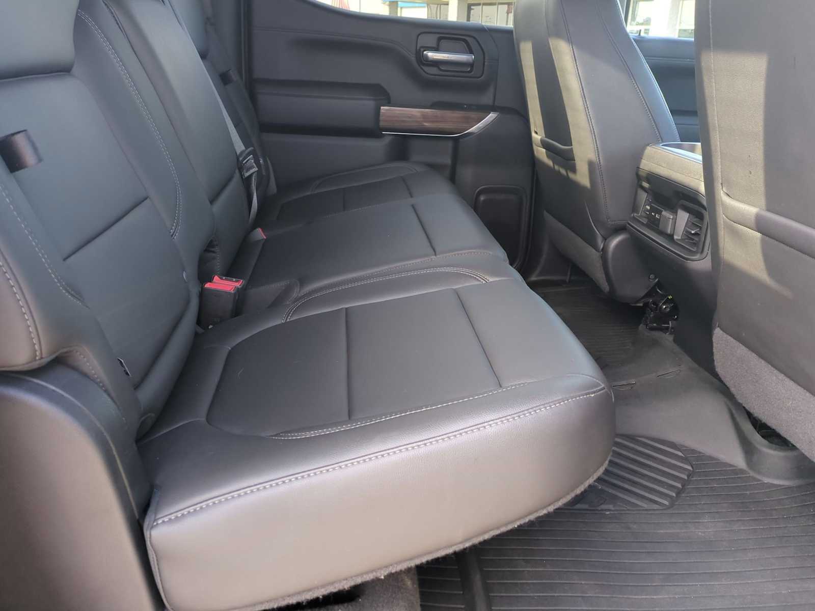 Thumbnail: 2020 Chevrolet Silverado 1500 - 27