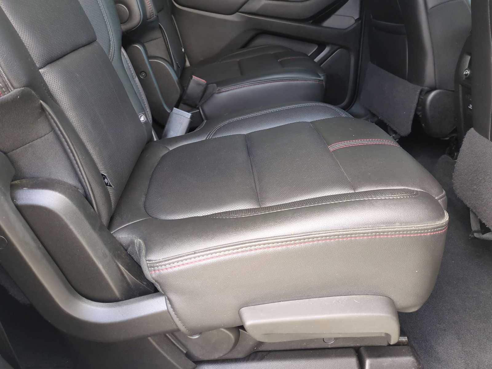 Thumbnail: 2023 Chevrolet Traverse - 27